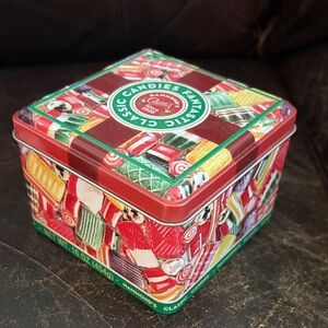 Hammond's Classic Candies Tin